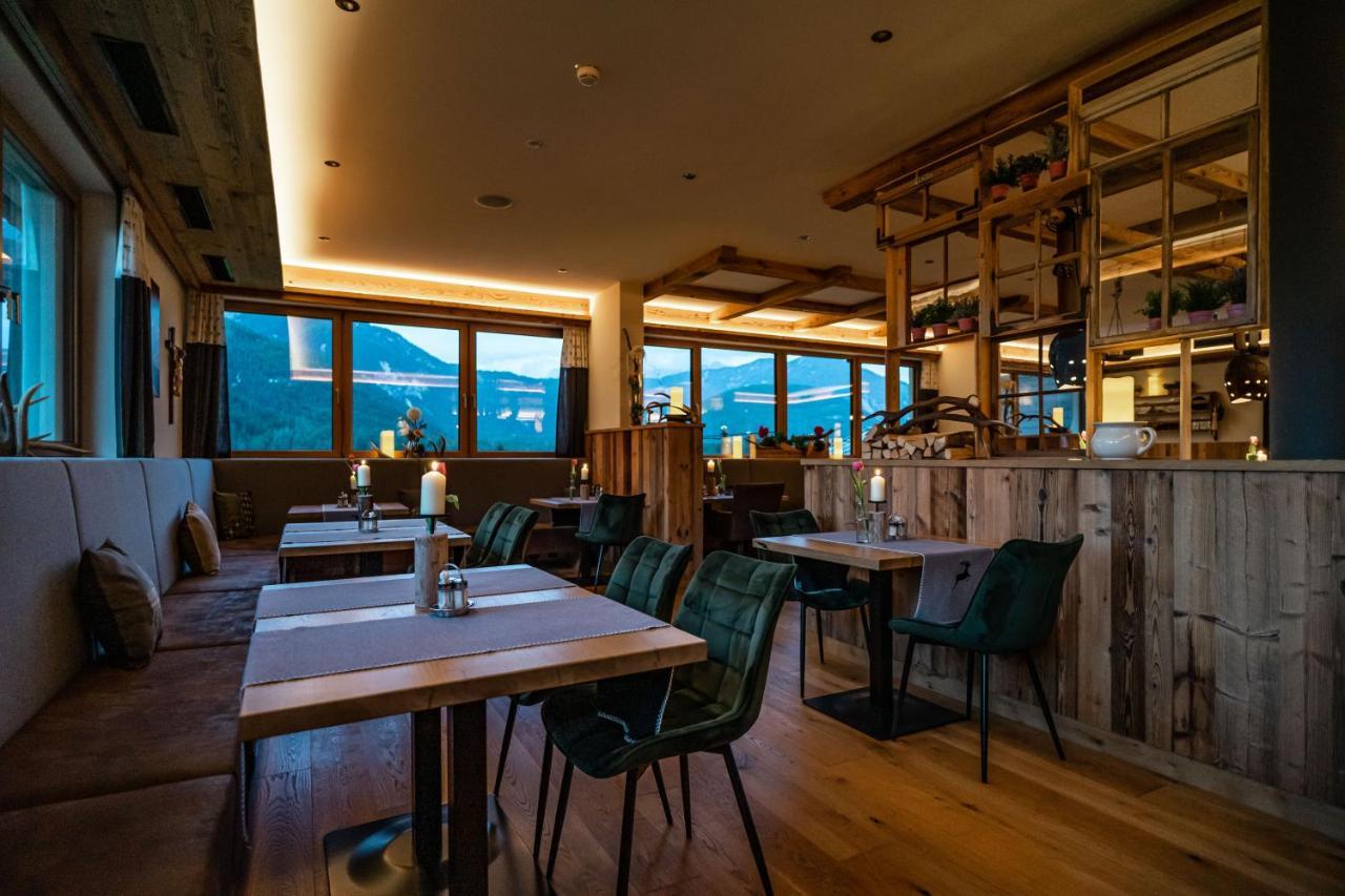 Hotel Landhaus Tirolerherz Sankt Ulrich am Pillersee Luaran gambar