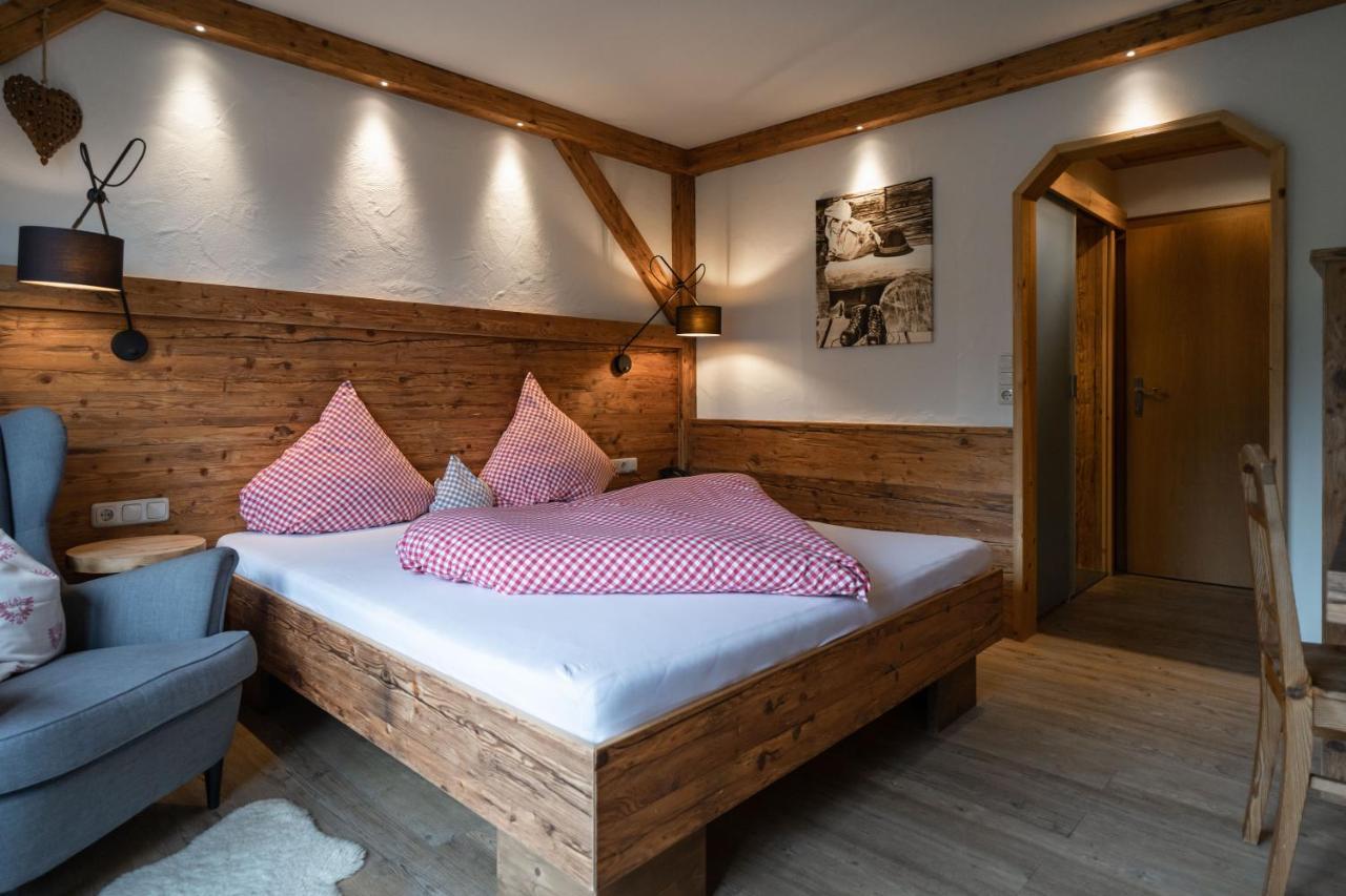 Hotel Landhaus Tirolerherz Sankt Ulrich am Pillersee Luaran gambar
