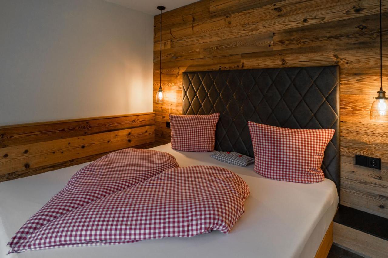 Hotel Landhaus Tirolerherz Sankt Ulrich am Pillersee Luaran gambar